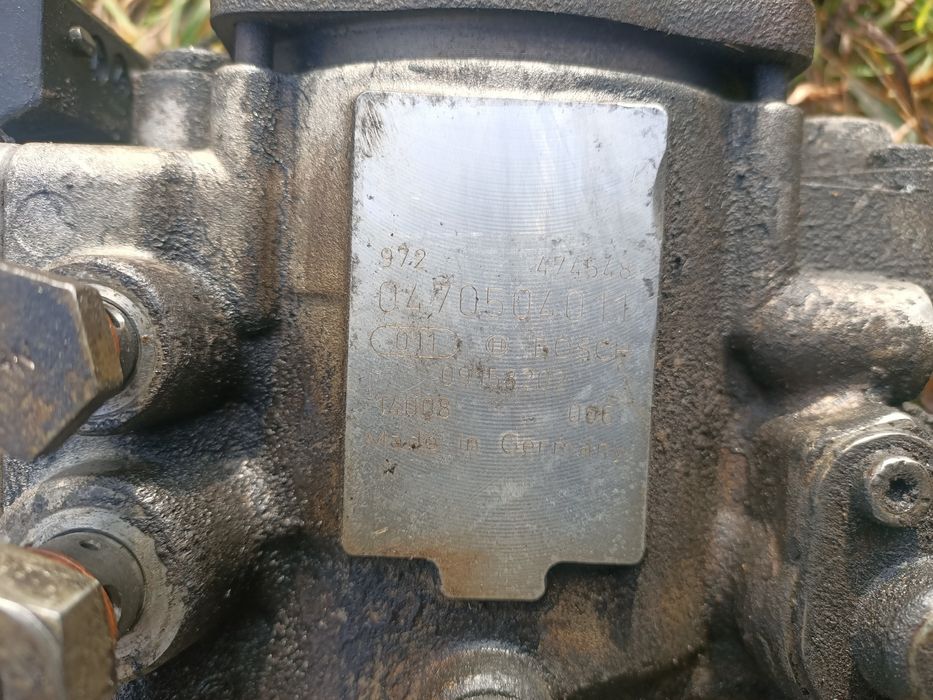 Продам топлівну 011,004,015вробочому стані