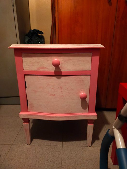 Cómoda Decorativa e de Arrumação (Promoção de halloween)