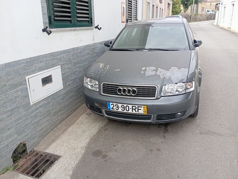 Vendo material Audi A4 B6