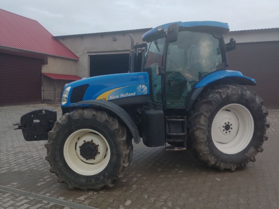 New Holland t 6070