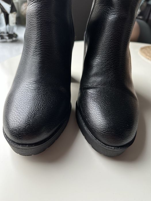 Czarne ocieplane botki H&M