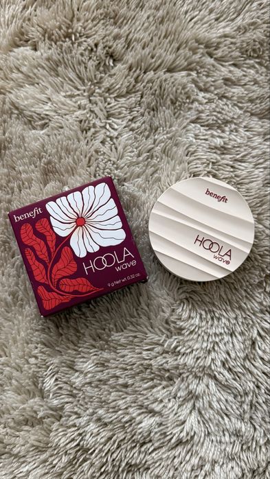 Benefit Cosmetics Hoola Wave kremowy bronzer, nowy