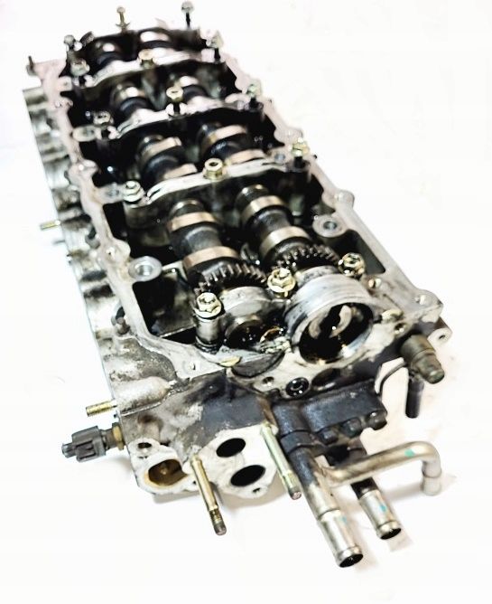 głowica toyota 2.0 d4d avensis t25 corolla e12 rav4 ii