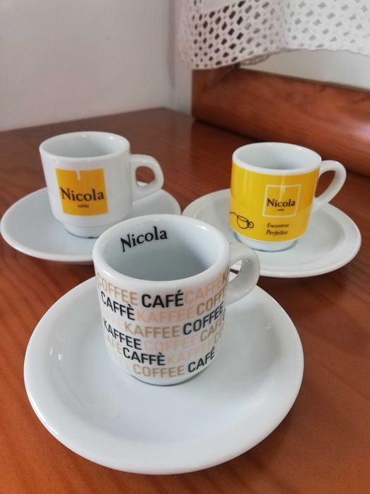 Coffee Cups with Saucers for Collection – €5 EACH64552101120771124