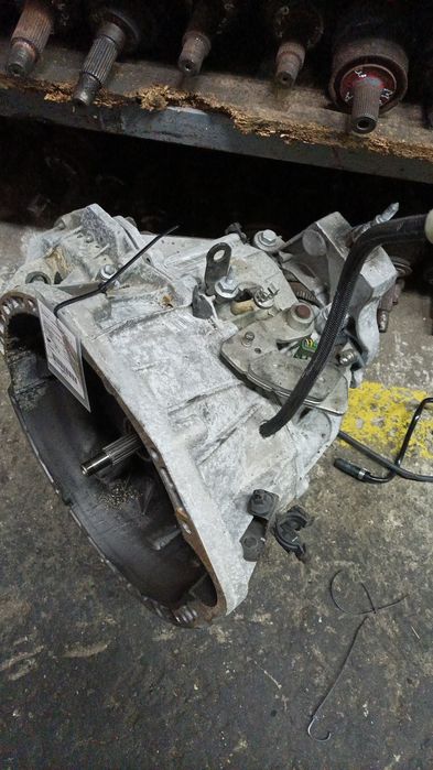 Caixa de velocidades manual RENAULT Laguna III (BT0/1)