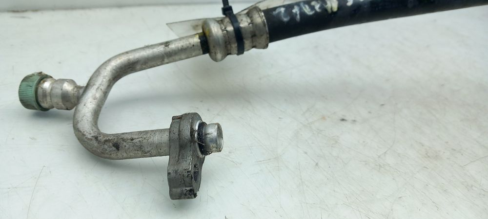 Tubo AC MAZDA 2 (DE)