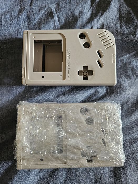Nintendo Gameboy cases/shell (x2)