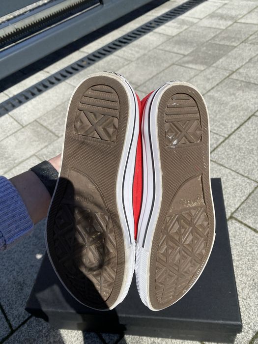 Buty converse czerwone wysokie dla dziewczynki/ chłopaka roz.33