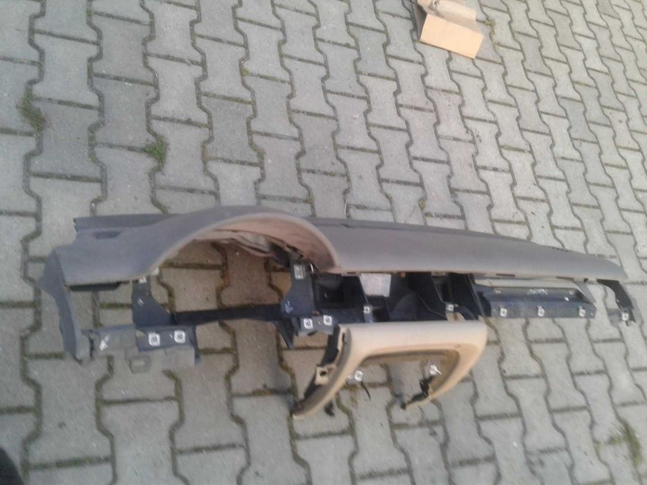 AUDI A8 D3 4E BVN 4,2 TDI V8 Deska Rozdzielcza Konsola Europa Beżowa