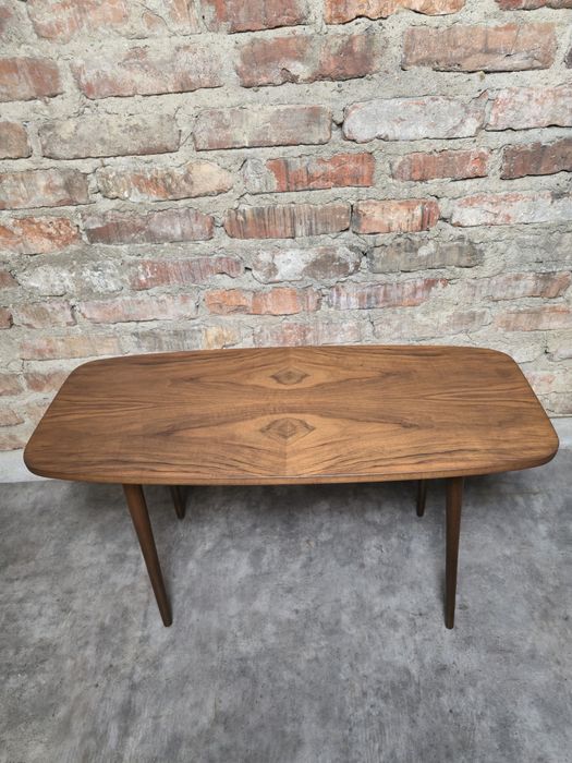 Stolik kawowy vintage PRL,,jamnik,, po całkowitej renowacji UNIKAT