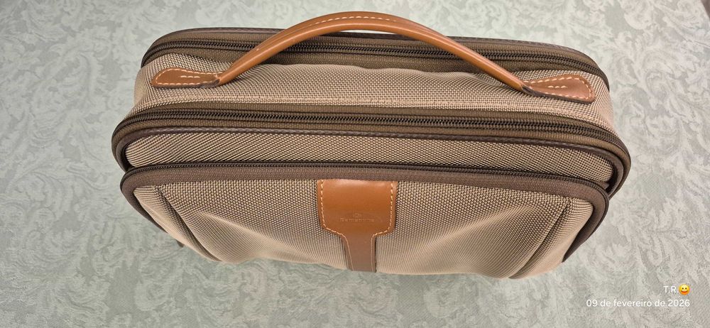 Saco de toilete Samsonite novo