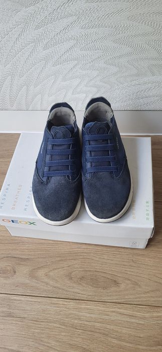 Sapatilhas/sapatos menino geox