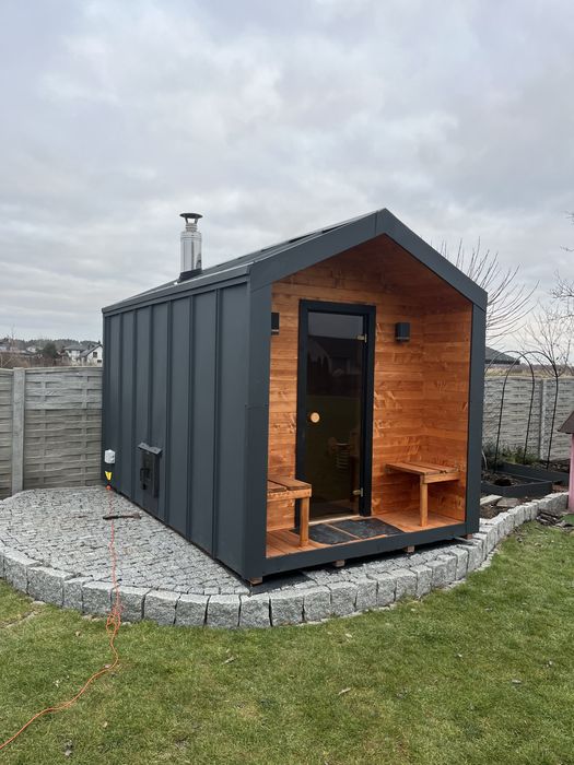 Sauna ogrodowa z piecem na drewno