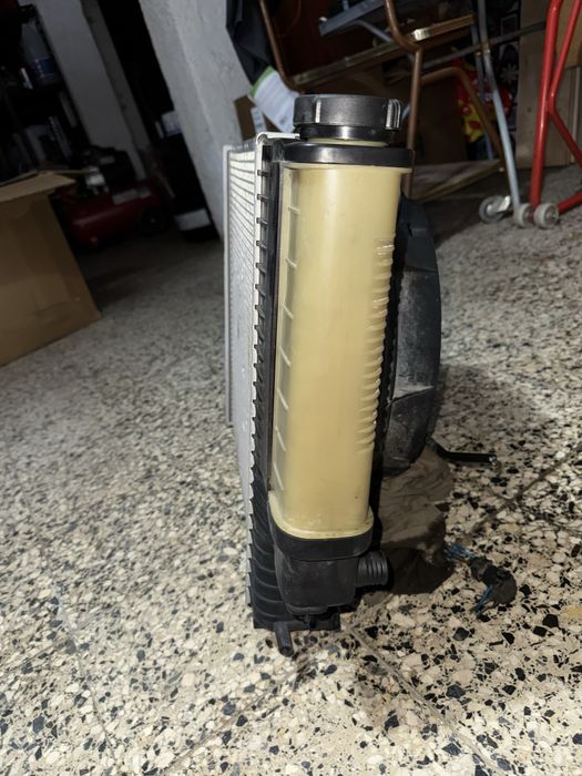 Radiador de Líquido de Refrigeração BMW E36 – 318is (M42/M44)