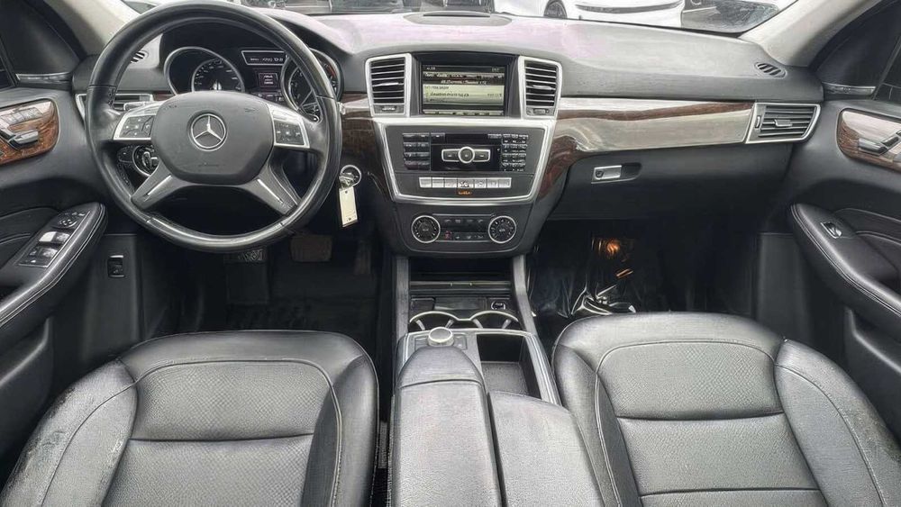 Mercedes-Benz M-Class ML 350      2013