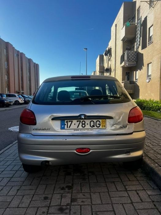 Peugeot 206 1.1 gasolina