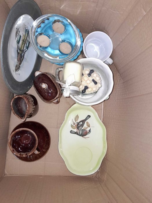 peça numerada e louças de coleção e outras