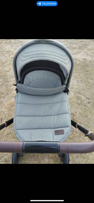 Коляска без прогулочного блока