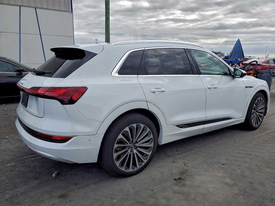 2019 AUDI E-TRON Prestige