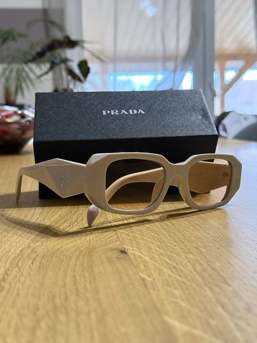 Okulary przeciwsłoneczne Prada