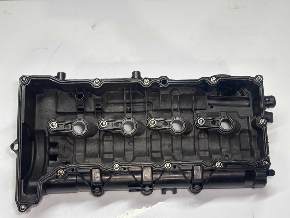 Tampa de valvulas BMW 2.0L F10..F20..F30 (N47D20C)