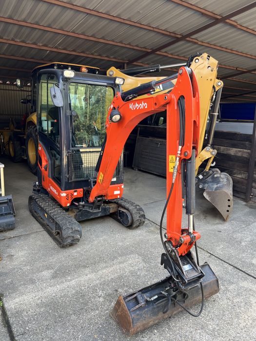 Minikoparka Miniładowarka koparka wynajem wypożyczalnia usługi Myszków