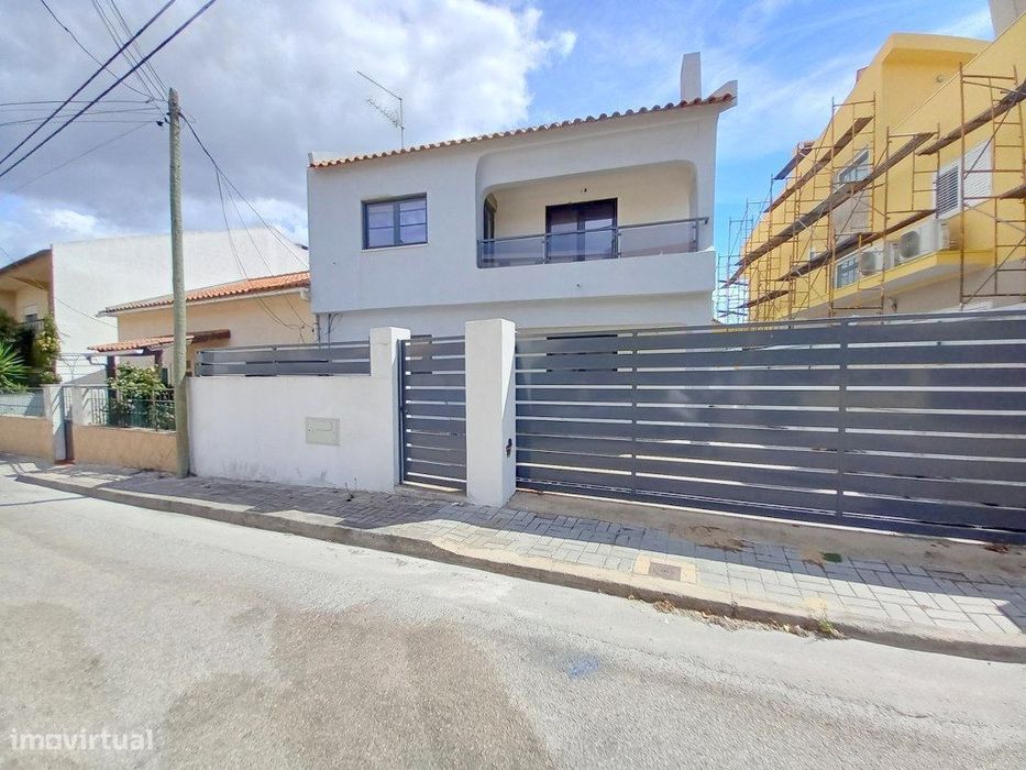 Vivenda Remodelada em Foros de Amora