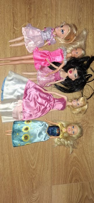 Lalki.   barbie.