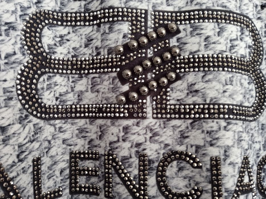 Светр зі стразами Турція 50р