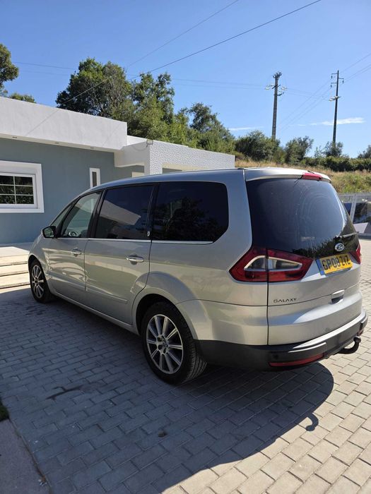 Ford Galaxy Ghia Tdci 143