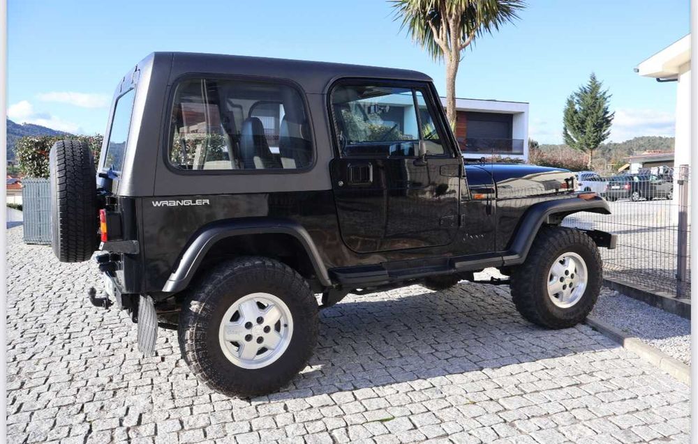 Jeep Wrangler YJ