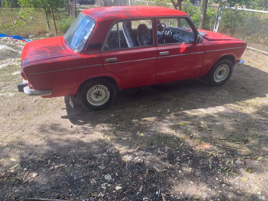 Продам ваз 2103 стан ідеальний сів поїхав  .