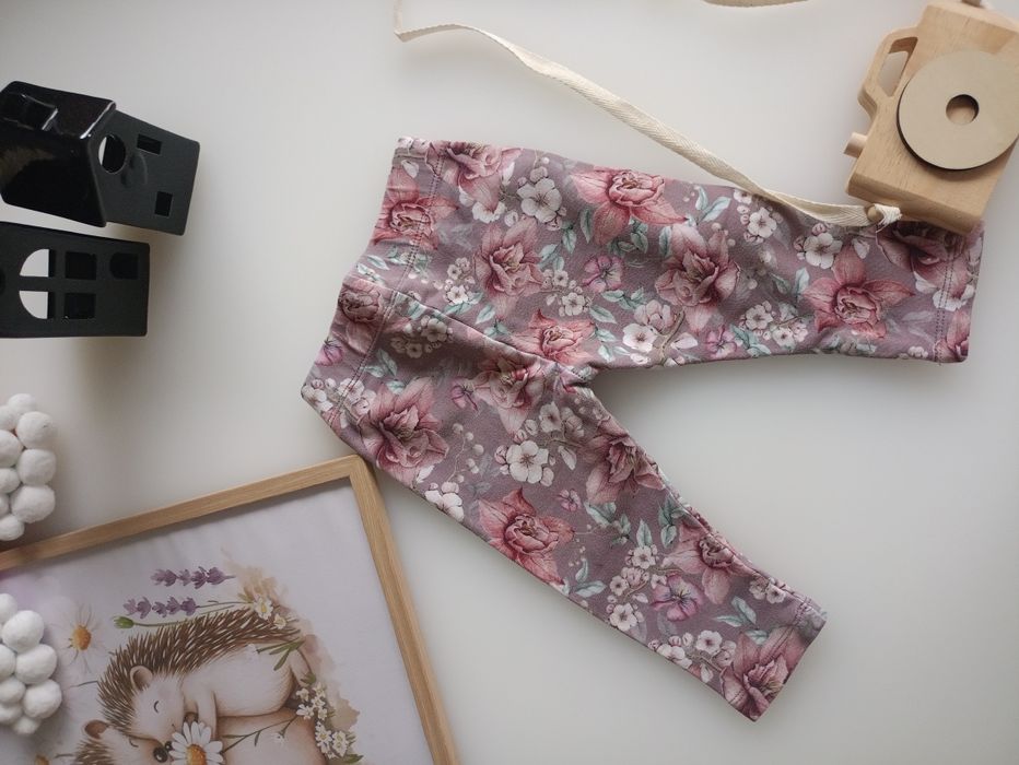 Legginsy kwieciste 74-80 bawełniane
