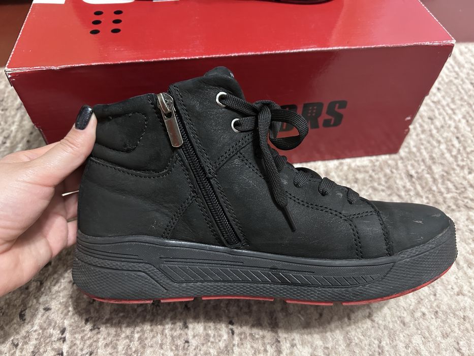 Зимові ботинки (черевики) на хлопчика р.38