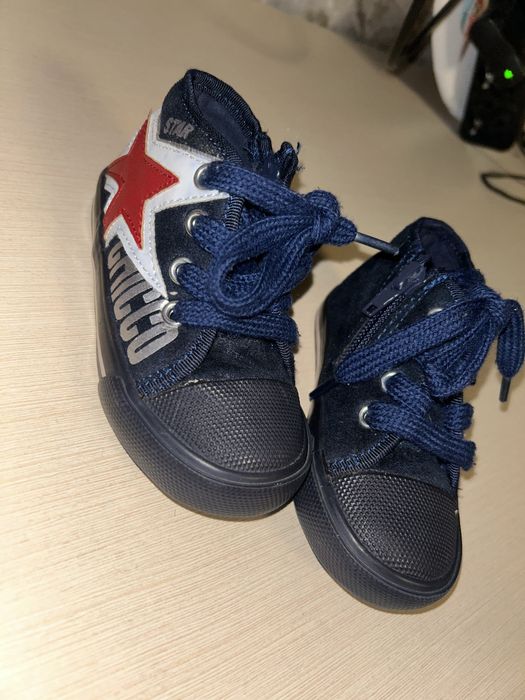 Дитячі кеди( новые)