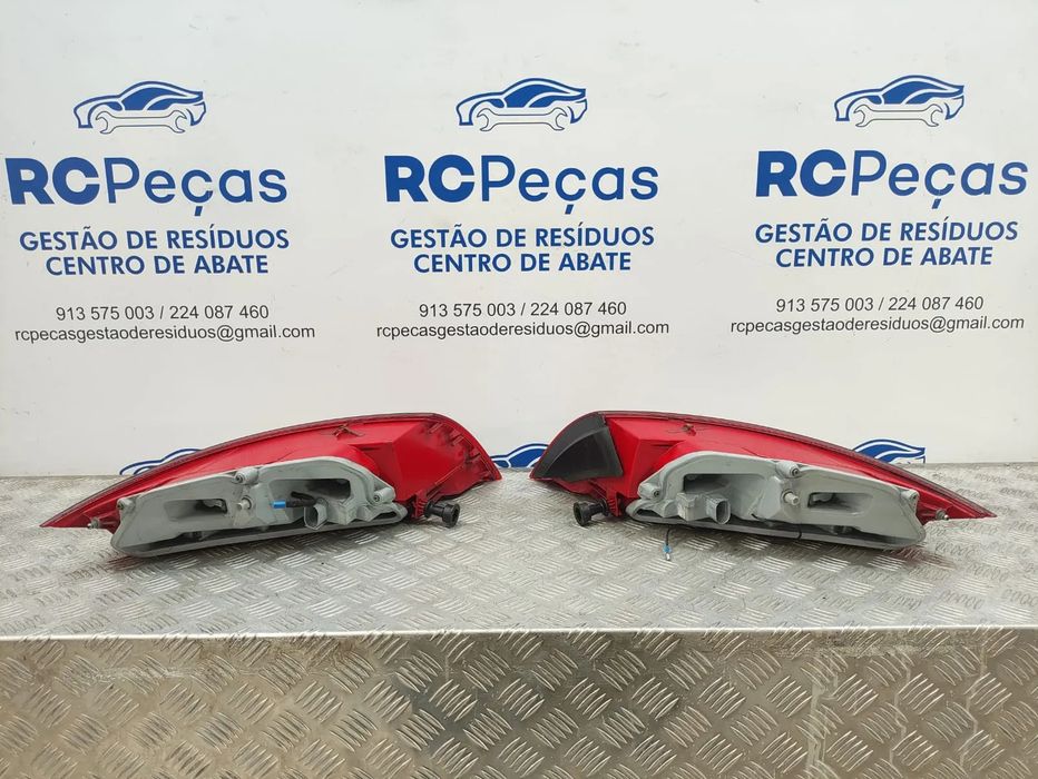 Farolins Tras Traseiros Esquerdo Direito Originais Audi TT MK2 8J 8J3