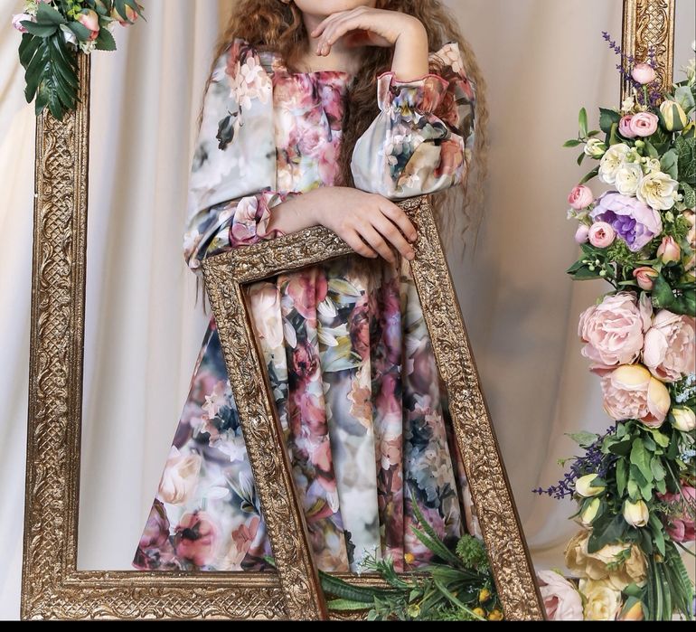 Сукня святкова для дівчинки