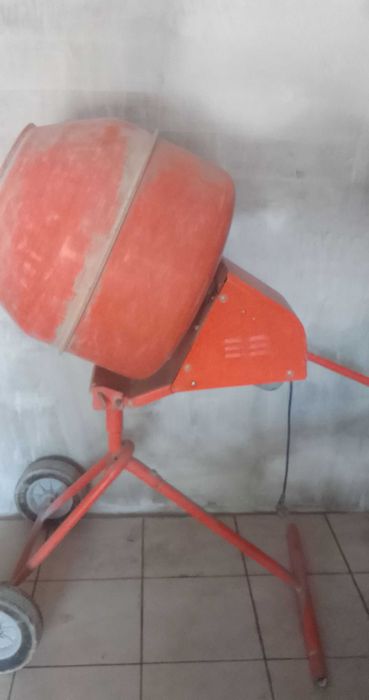 Бетонозмішувач на 160 літрів, бетономешалка 650 Вт