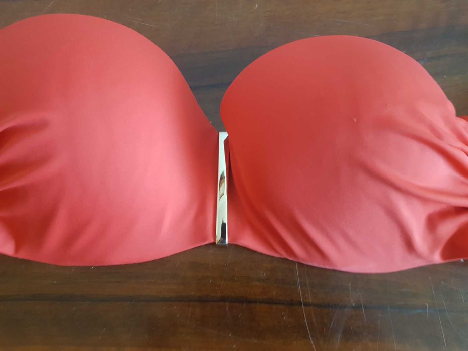 Biustonosz kąpielowy od bikini 75C