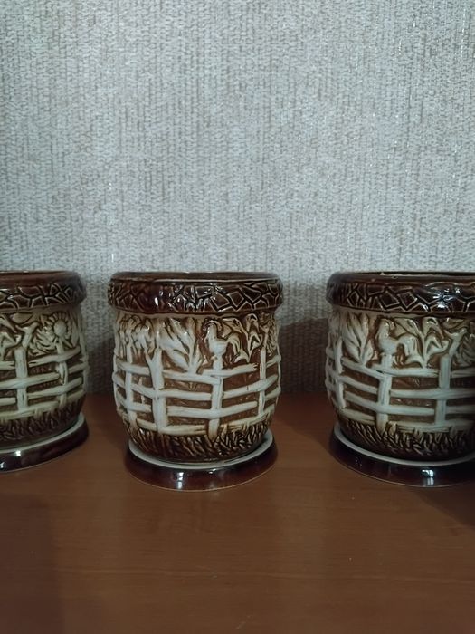 Продам вазони для квітів