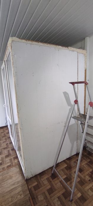Каіткова холодильна вітрина