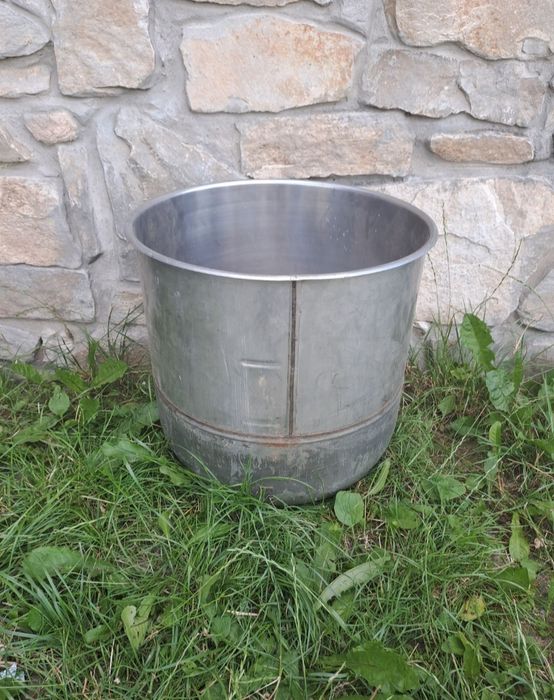 Бак от стиральной машинки в хорошем состоянии