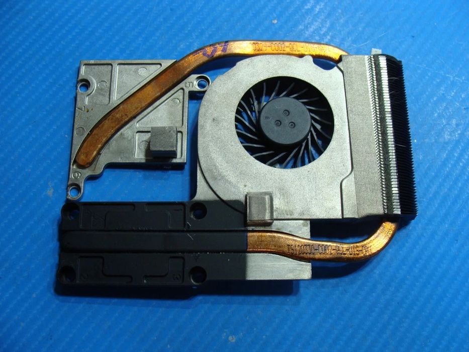Dell Inspiron 15.6" 7520 оригинальный вентилятор охлаждения процессора
