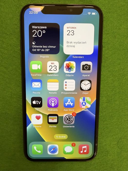 iPhone X  |  64GB