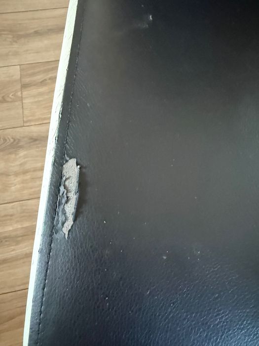 Stół plus 8 krzeseł