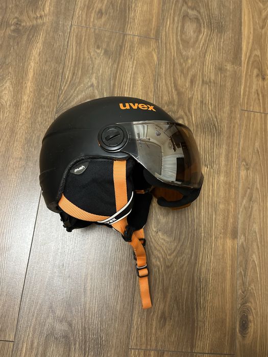 Дитячий лижний шолом Uvex  з окулярами , розмір 52-54 см
