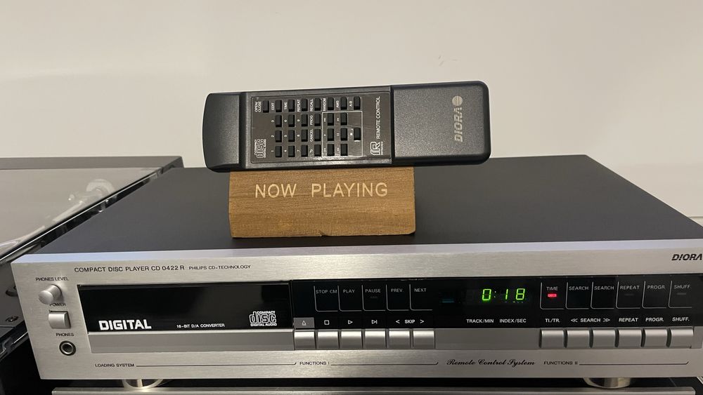 Odtwarzacz CD 0422 R Unitra Diora Pilot