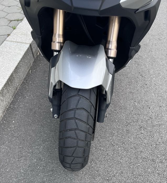 Honda ADV  350