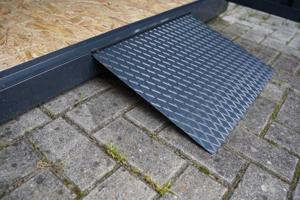 Armazém de Jardim barato totalmente equipado