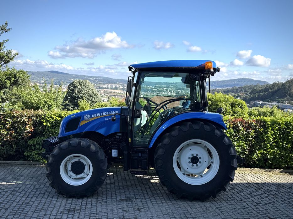 New Holland T4 75S // 600h // Nacional